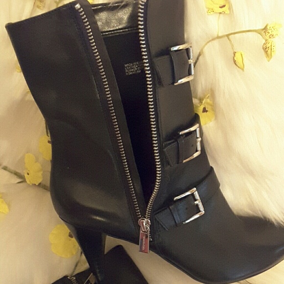 MICHAEL KORS genuine leather boot with zipper - Picture 5 of 8